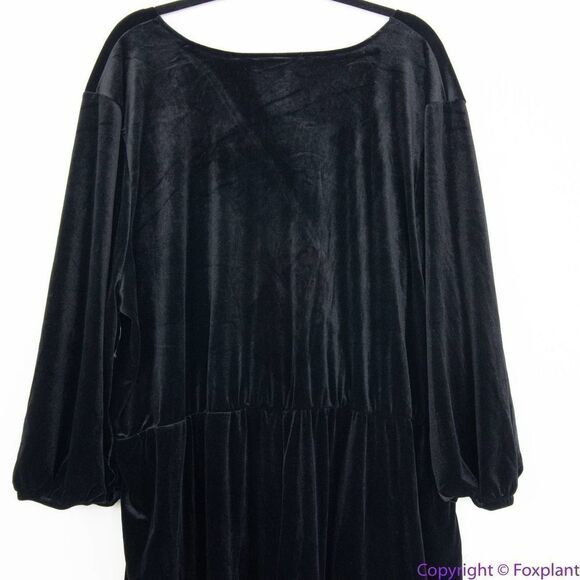 NEW Eloquii black Relaxed Velvet Jumpsuit with pockets, 26/28 - Picture 7 of 16